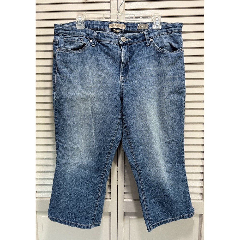 Nine West Vintage Coll. Denim Capris Missy Light  Mid Rise Size 14 Wide Leg